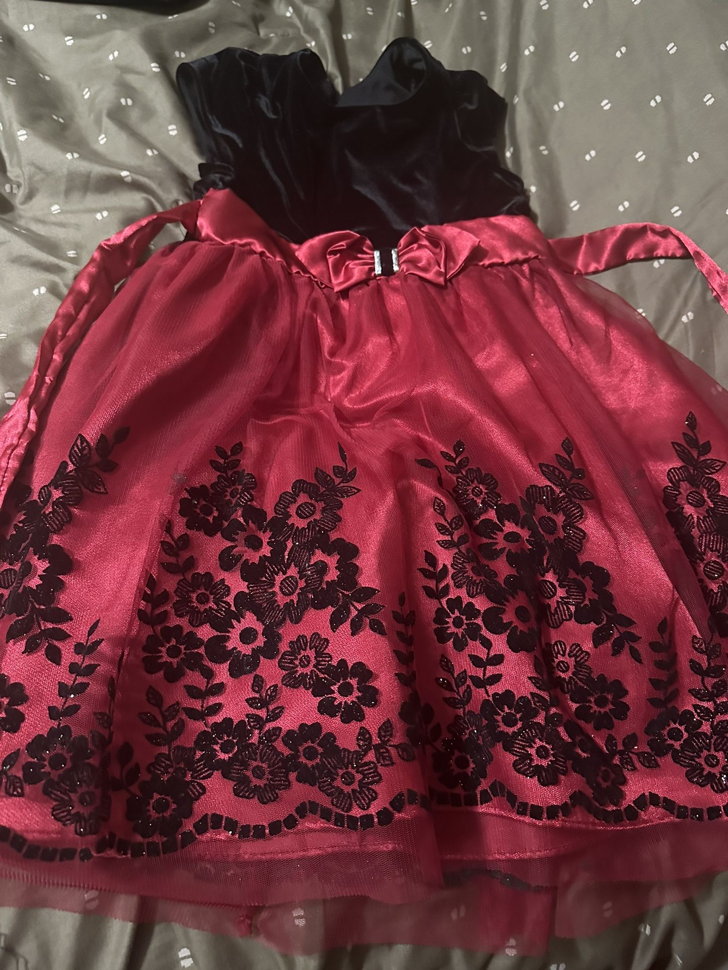 Girls Holiday Dress Size 6