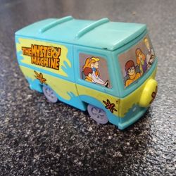 SCOOBY DOOs. MYSTERY MACHINE. IN GREAT CONDITION FOR 24 YEARS OLD. 