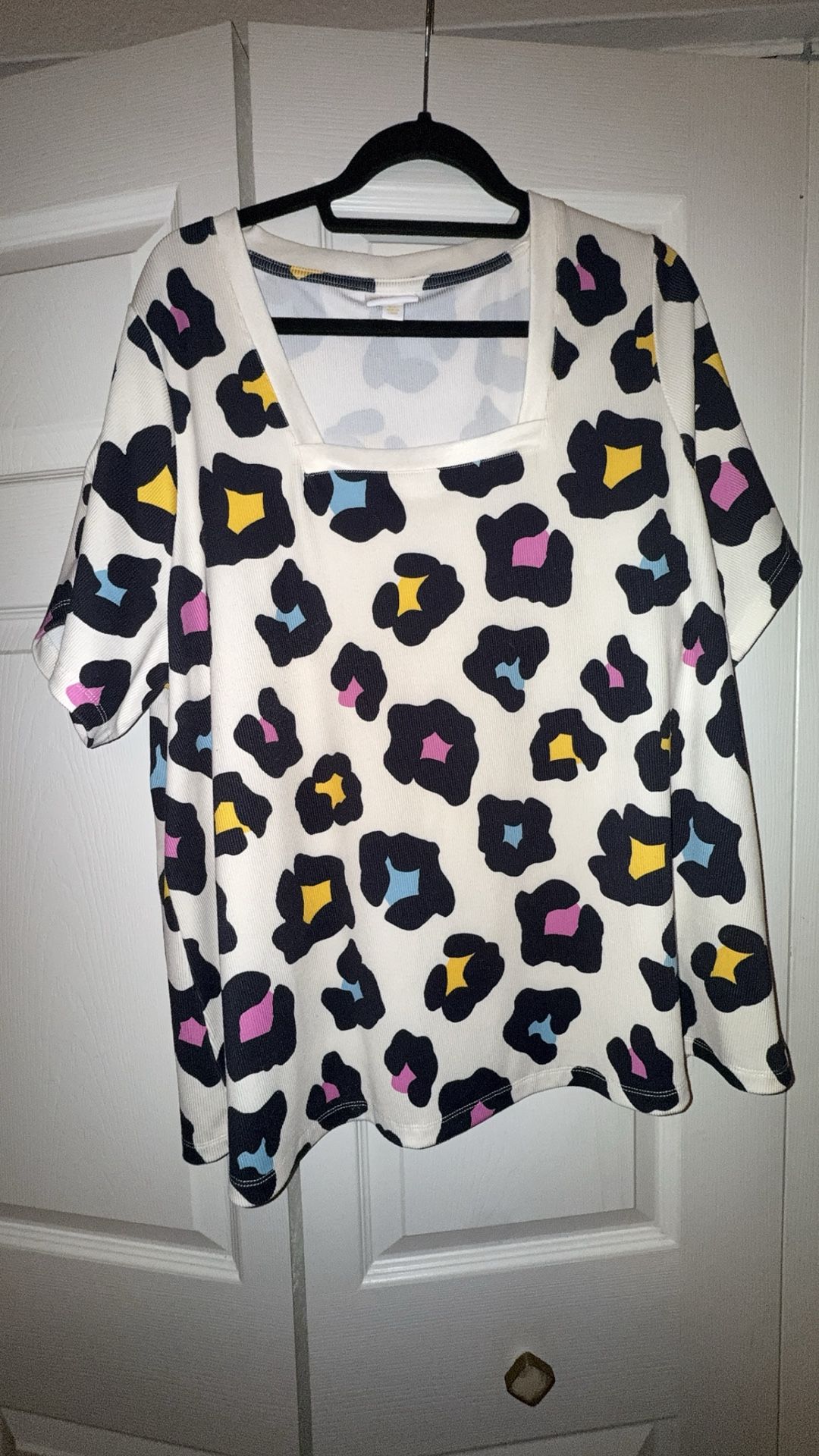 LuLaRoe Martha Animal Print Square Neck Top - Woman’s Size 3XL