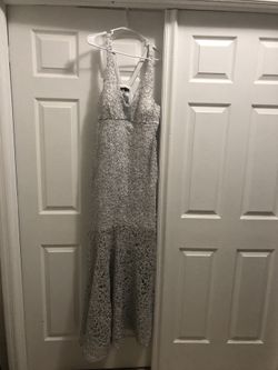 Lindo vestido silver ,beautiful dress