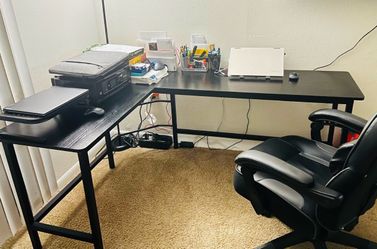 Computer Desk.