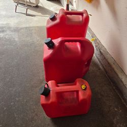 Gas cans