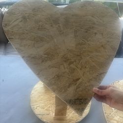 Heart Shape Wood Stand For Flower Arrangement 