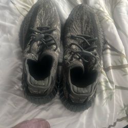 Adidas Yeezy Boost 350 V2 MX Dark Salt sneaker