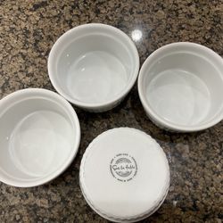 (4) White 6oz Ramekin Dishes Crème Brûlée, Soufflé - Sur La Table Dishwasher, microwave, oven safe 