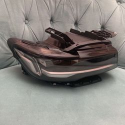 Cadillac Escalade Headlight