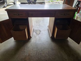 Maple office desk