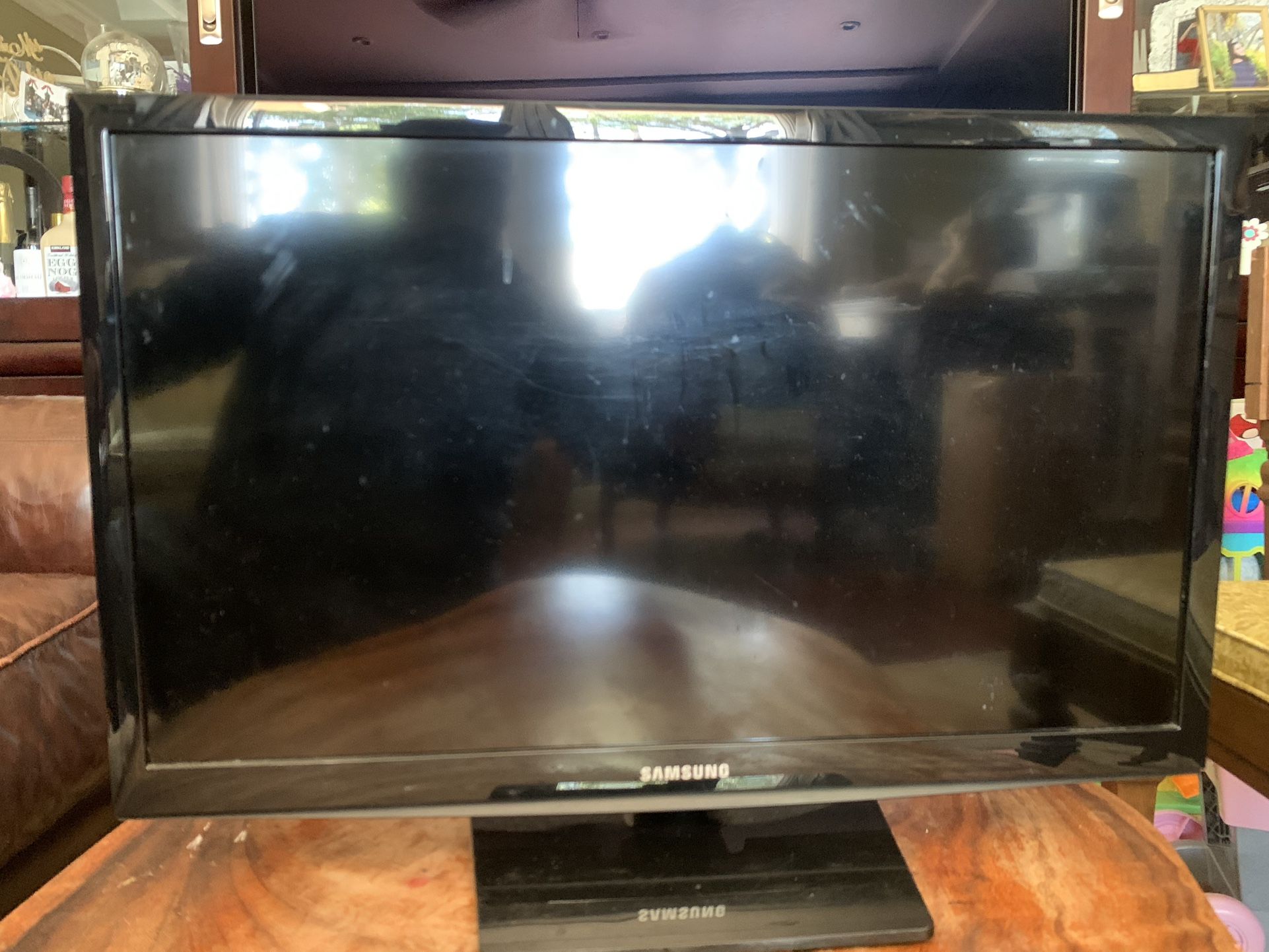SAMSUNG TV