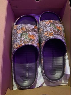 Men’s Nike Slides Size (12)