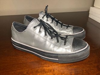 Converse All Star Men’s Shoes Low Metallic silver (size 13)