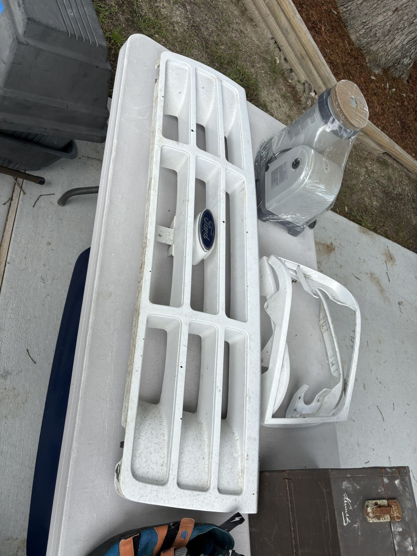 Ford F250 Grill And Headlight Bezels