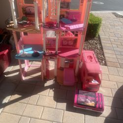 Barbie House/ Clothes/car/Stuff Galore 