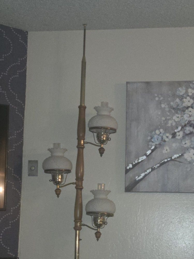Vintage Tree Lamp