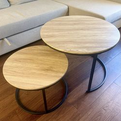 Set of 2 Round Nesting Coffee Tables - Excellent Condition