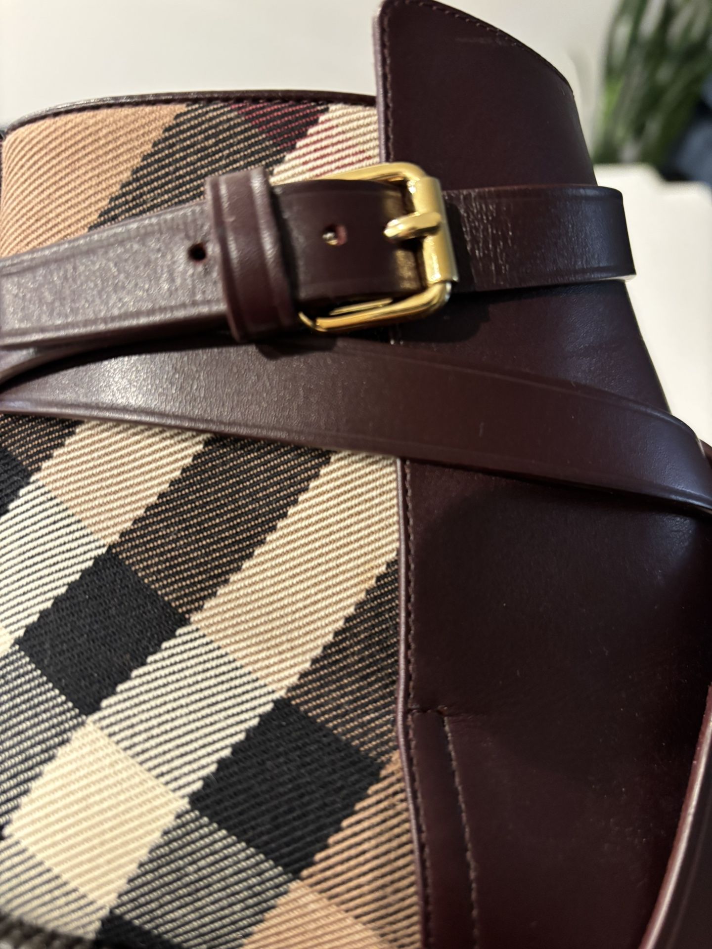 Burberry Women’s Boots - Never Worn