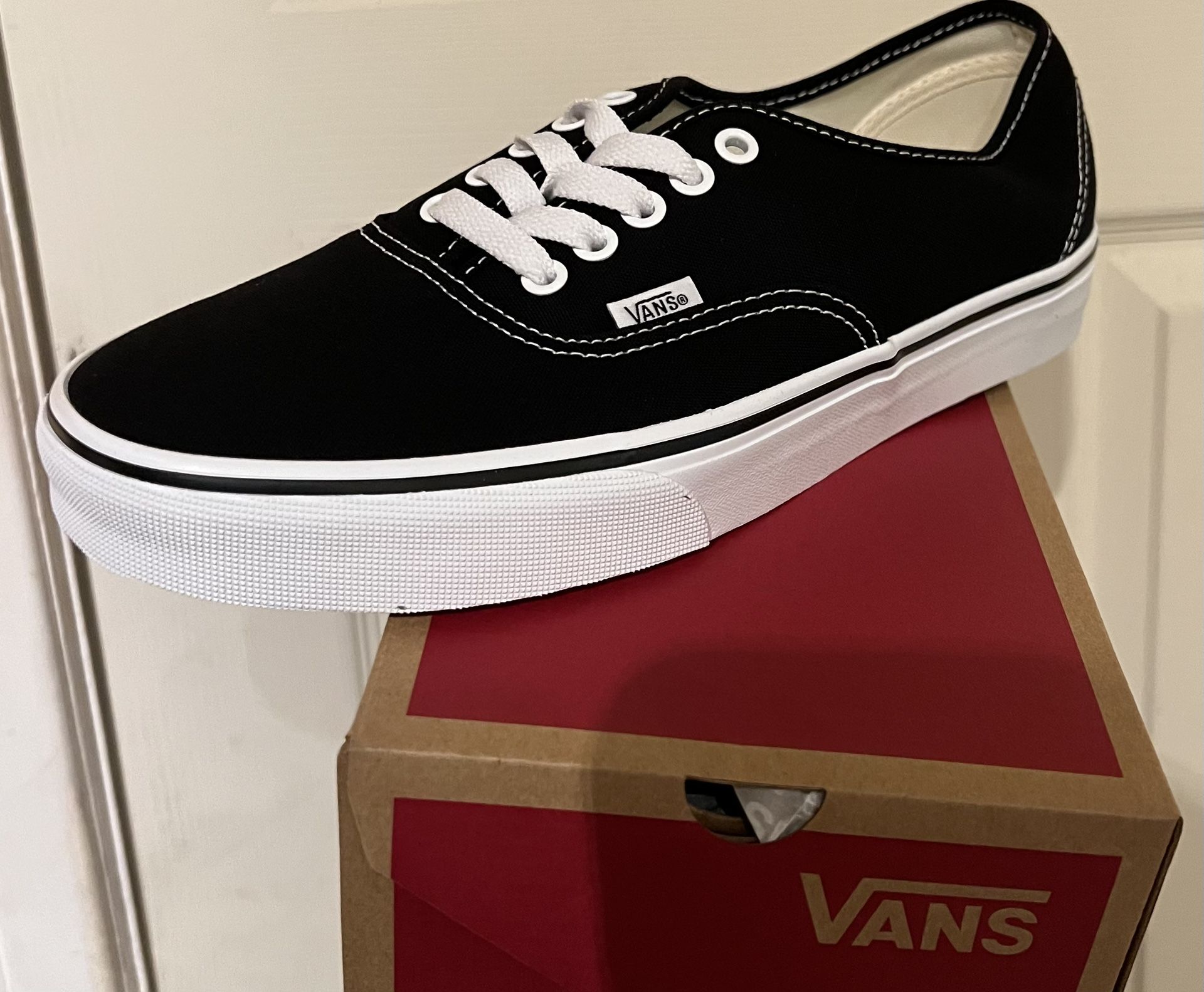 Vans Era The Shoe Company Vans VANS Unisex Era Skate Shoes With