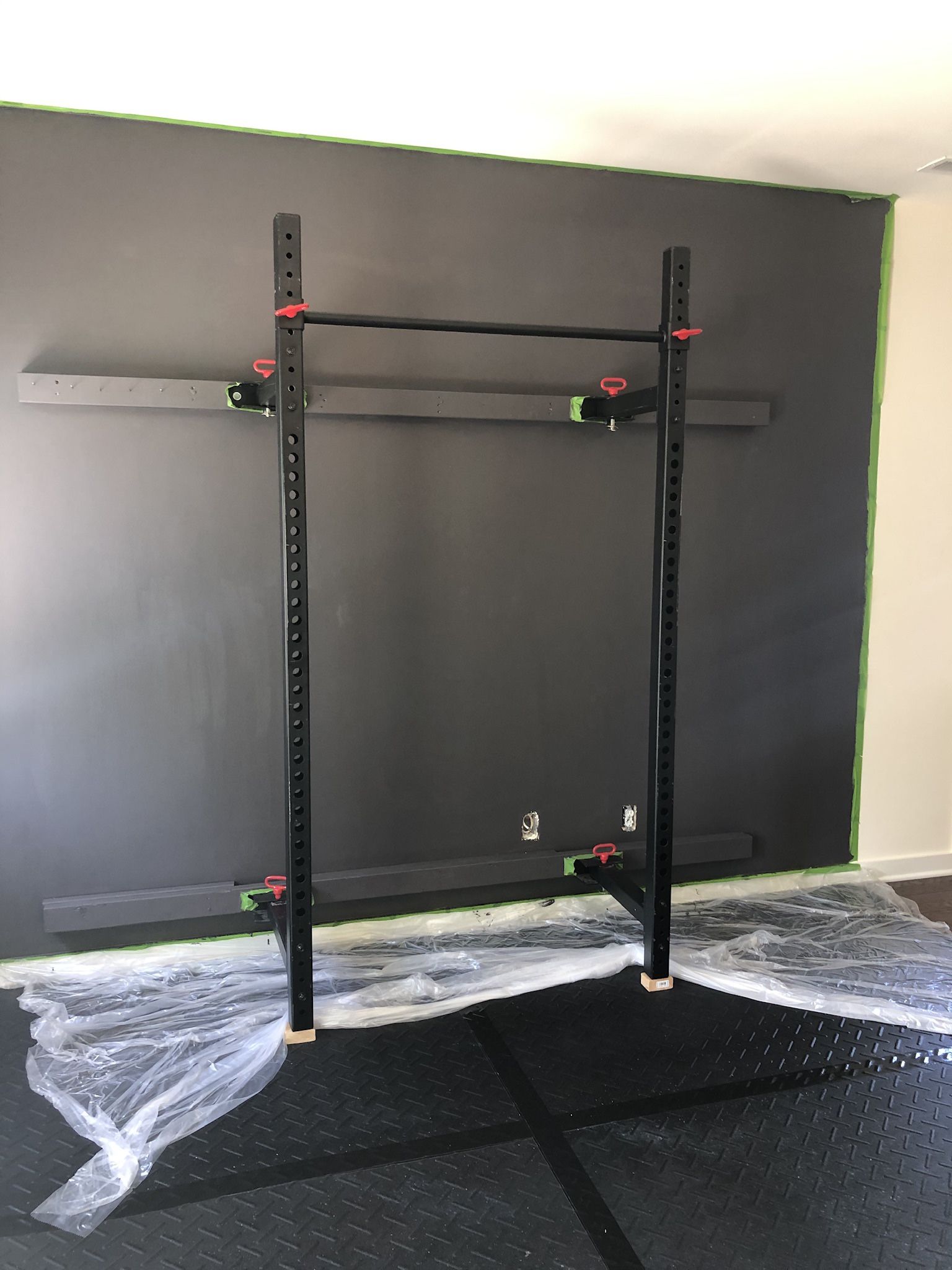 ROGUE RML-3W FOLD BACK WALL MOUNT RACK