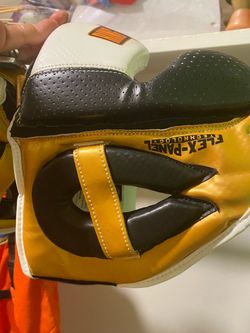 Flex-Panel Technology Boxing Glove