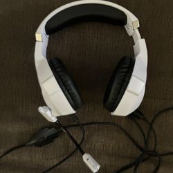 Gaming Head Phones 