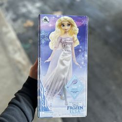 Elsa Classic Doll – Frozen 2 – 11 1/2''