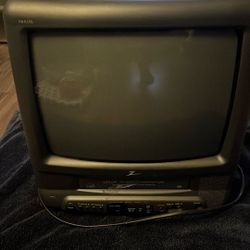 Zenith Color CRT TV w/vhs Player 