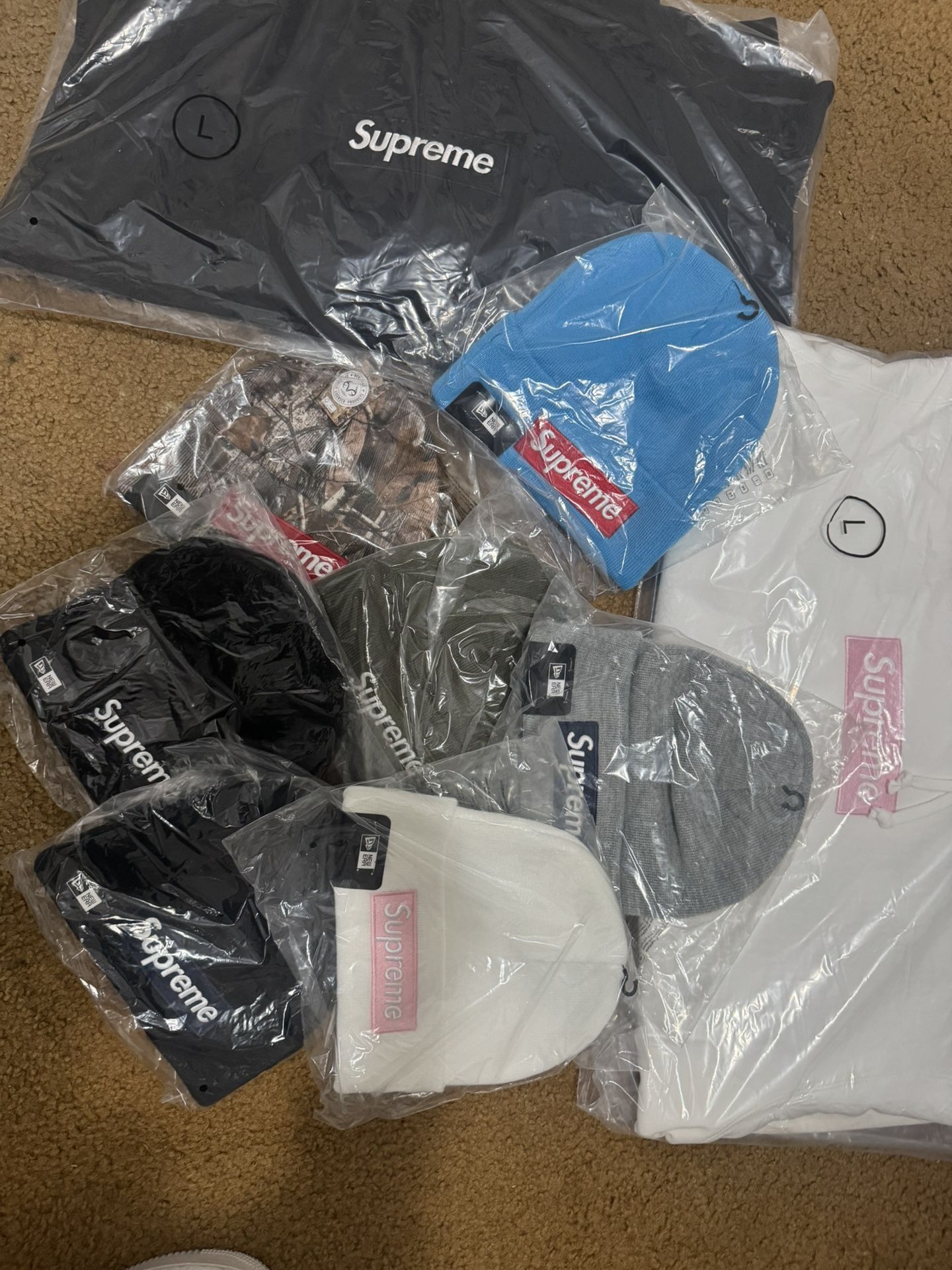 Supreme FW25 Box Logo Hoodie Beanie