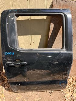 2023-2026 NISSAN FRONTIER REAR DOOR