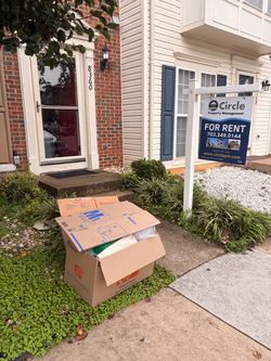 FREE MOVING BOXES AND MATERIALS