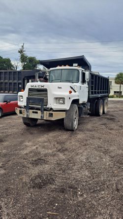 1995 Mack DM Econdyne