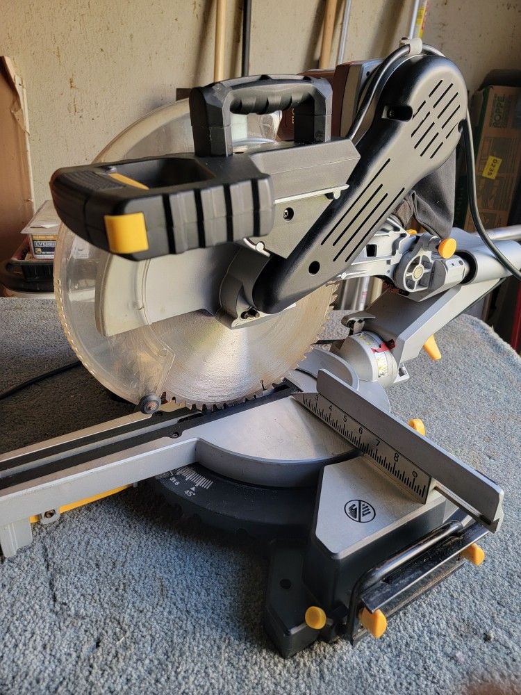 12 In Sliding Miter Saw W/ Laser Guide