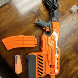 Nerf Elite Demolisher 2-in-1 Blaster w 2 Big Nerf Missiles