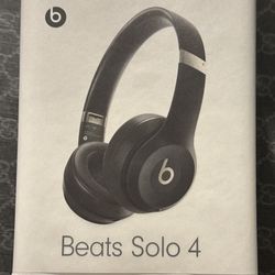 Beats Solo 4 - Wireless Bluetooth On-Ear Headphones, Apple & Android Compatible, Up to 50 Hours of Battery Life - Matte Black (Renewed)