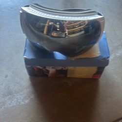 Find way Ski/Snowboard Goggles Adult Sized White