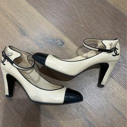 CHANEL Mary Jane Pumps