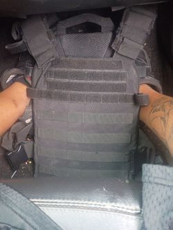 Tactical vest