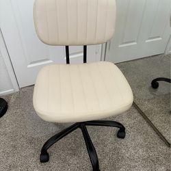 Computer chair
