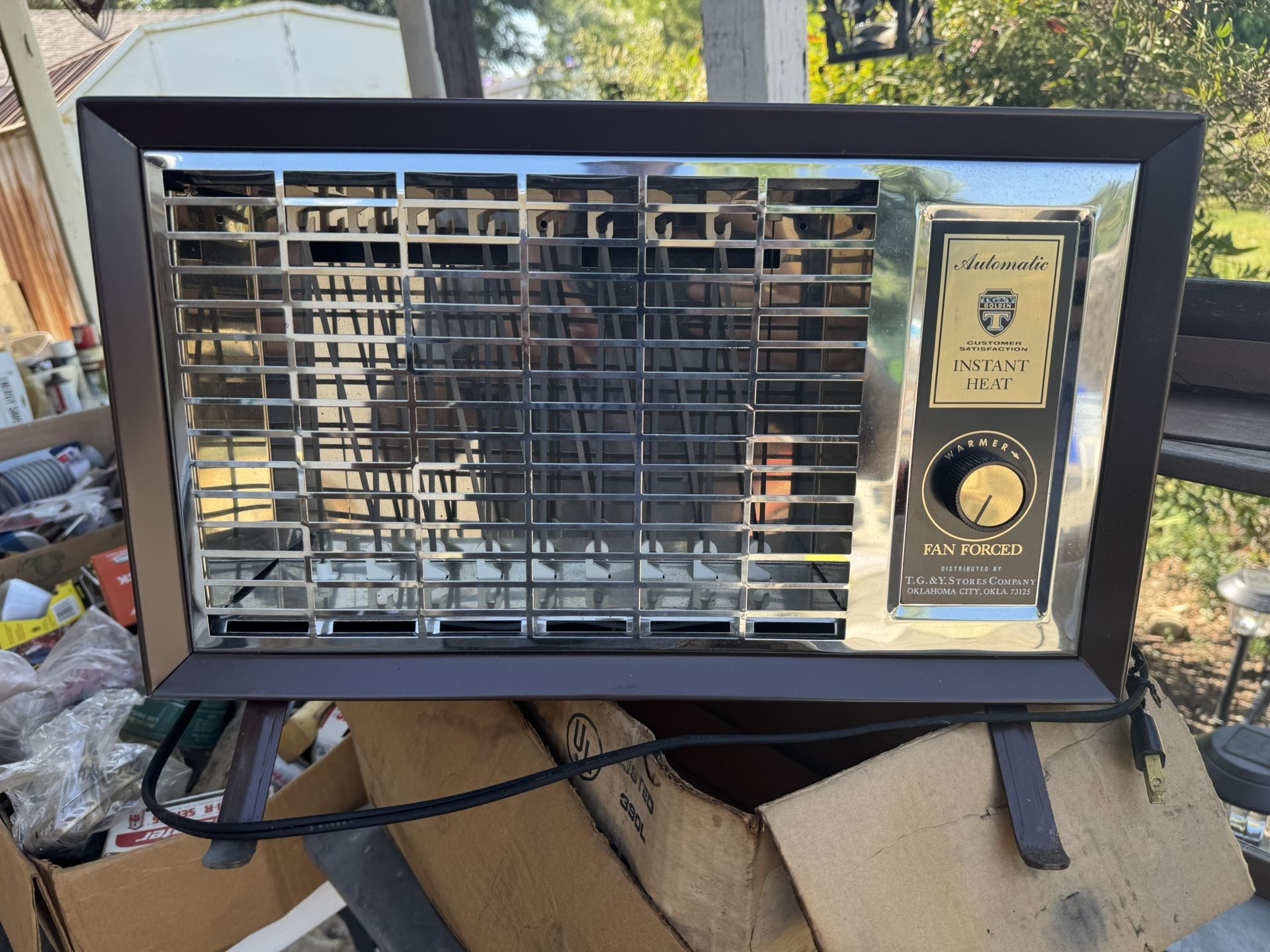 Vintage TG&Y Golden T Space Heater No.645/T