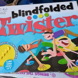 Blindfolded Twister Complete 