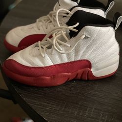 Boys Size 2y Jordans 