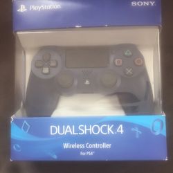 PS4 Controller Still In Box Open Use