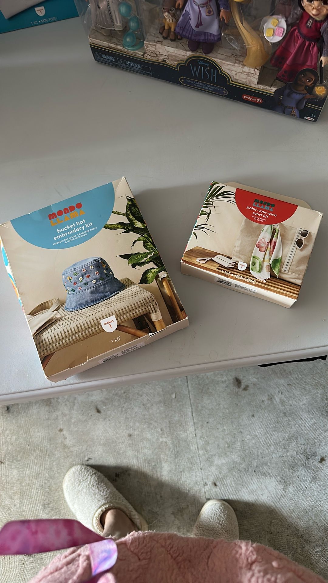 Brand New 2 Arts And Crafts