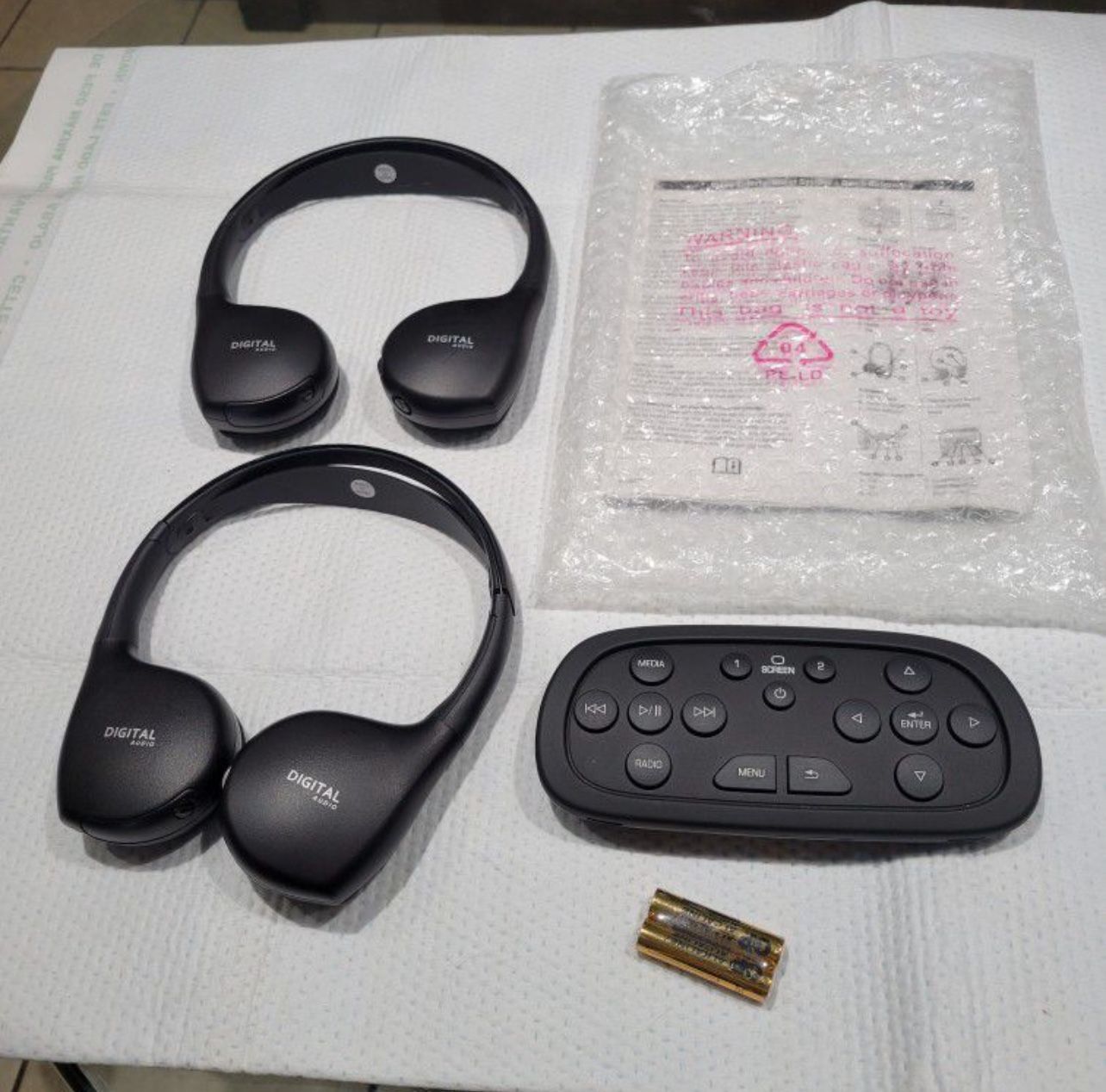 Wireless Digital Headphones Remote