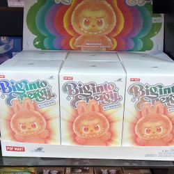 Labubu Big Into Energy 