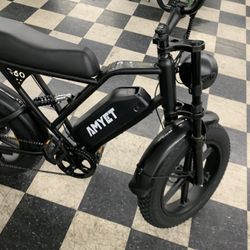 🔥 V9G60 High-Performance Electric Bike — 60V Power, Fast & Strong