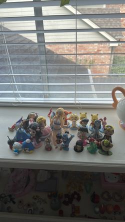 Figures  Ask me for the prices