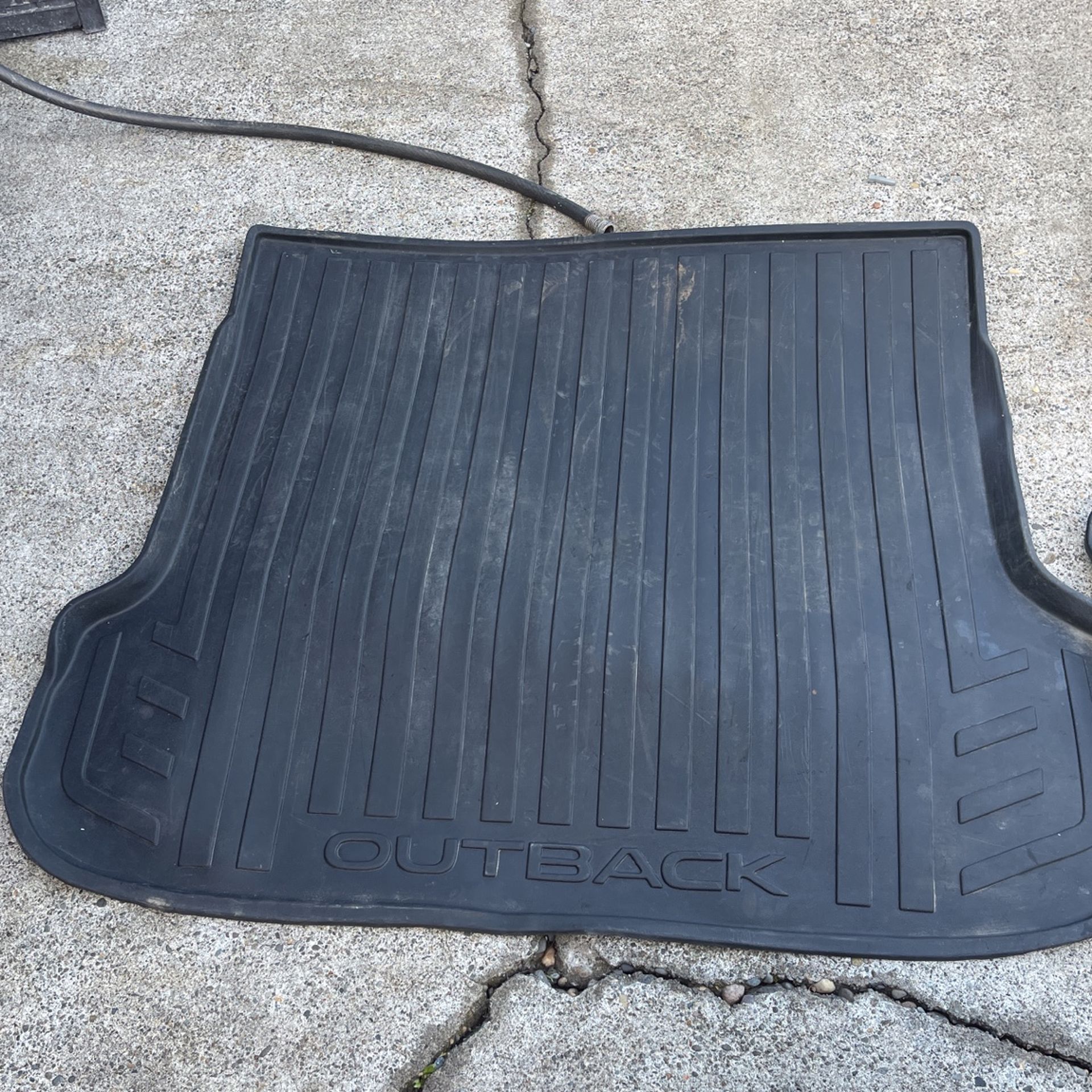 Subaru Outback Trunk Liner