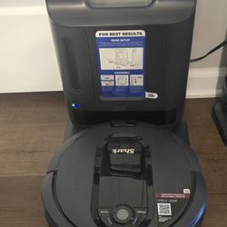 Shark IQ Robot Vacuum AV1002AE with XL Self-Empty Base