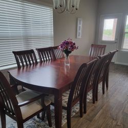 Dining Table And 8 Chairs 