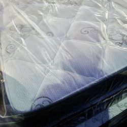 100 % Cotton  __ Queen Set Orthopedic  $199 << Mattress And Box Spring