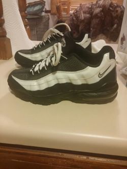 6.5 Boys Air max